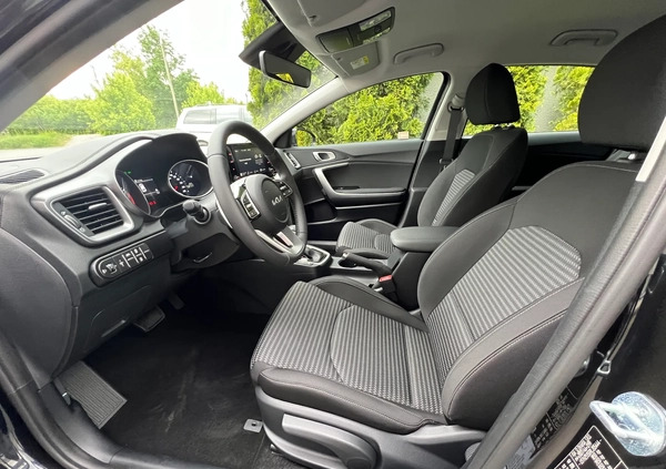 Kia Ceed cena 111900 przebieg: 6, rok produkcji 2023 z Urzędów małe 379